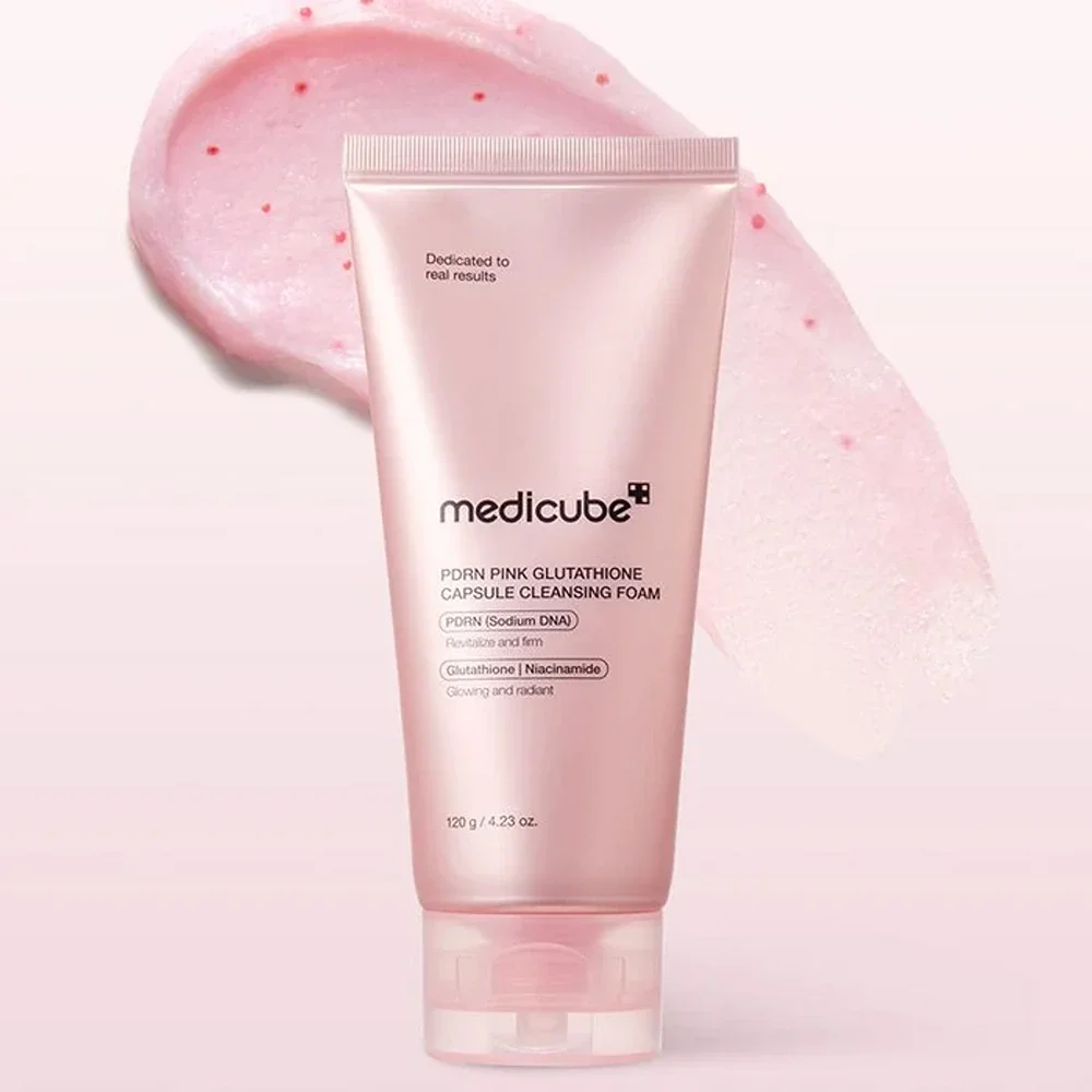 Medicube PDRN Pink Glutathione Capsule Cleansing Foam